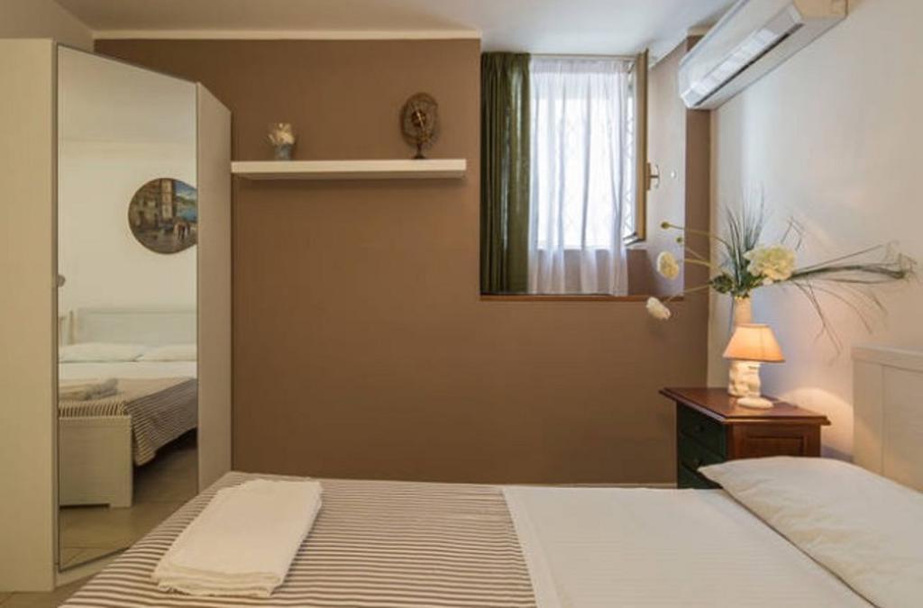 Casa Vacanze Angelica Salerno Buitenkant foto