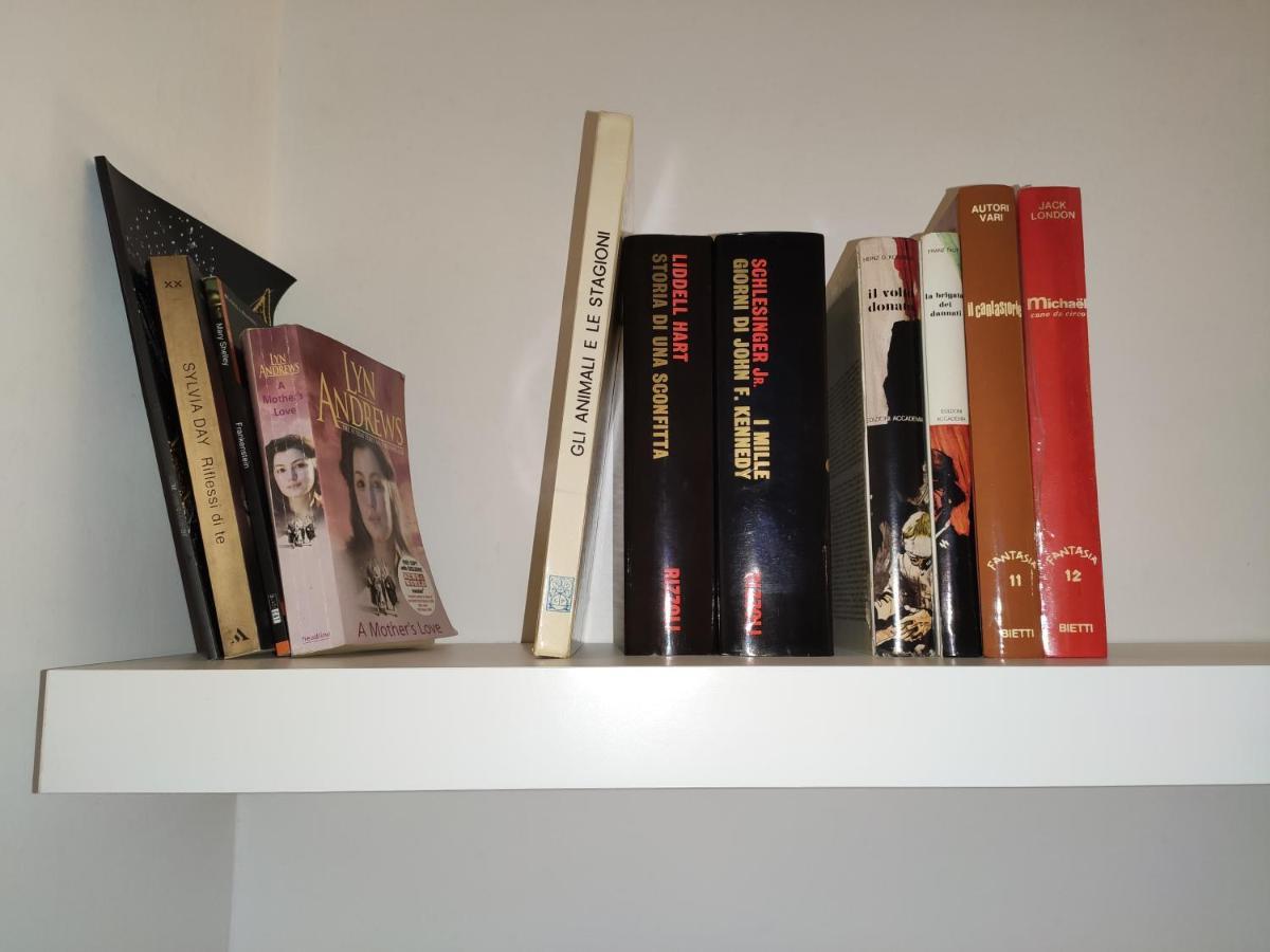 Casa Vacanze Angelica Salerno Buitenkant foto